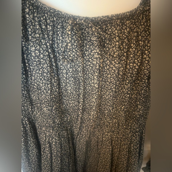 Christy Dawn Adelia Dress in Midnight Floral - Picture 6 of 7